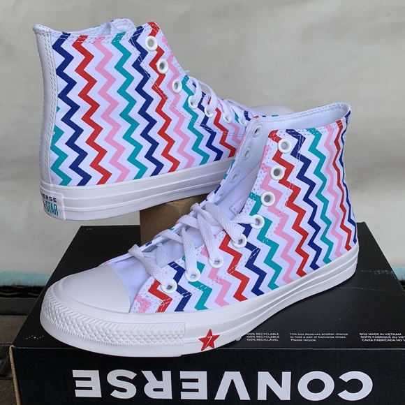 CONVERSE CTAS HI WHITE/UNIVERSITY RED WMNS - Picture 5 of 13